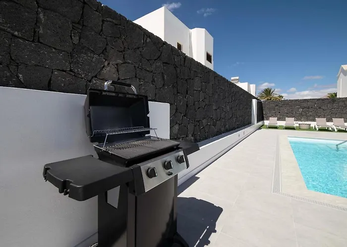 别墅 Marisa, Modern 3 Bed With Ac & Wifi *