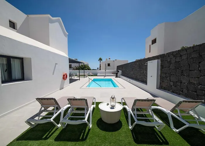 Marisa, Modern 3 Bed With Ac & Wifi Βίλα *